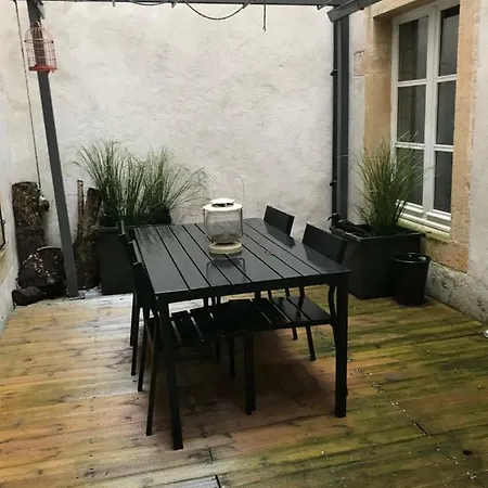 Havre De Paix Hyper Centre Avec Patio Apartment